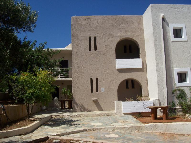 Stalis Bay Apartments Экстерьер фото